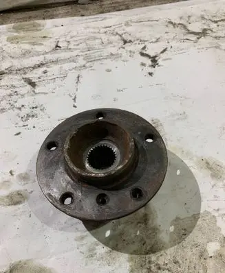 BMW 5 E39 Rear wheel bearing hub 