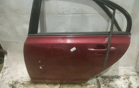Honda Civic Rear door RAUDONOS