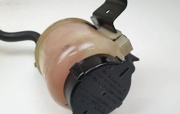 Nissan Murano Z50 Power steering fluid tank/reservoir