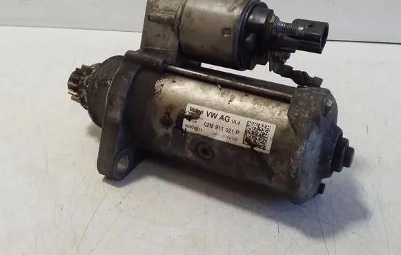 Volkswagen PASSAT B8 Starter motor 02M911021P