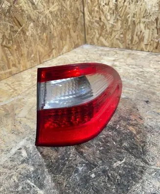 Mercedes-Benz E W211 Rear/tail lights A2118201664 379006