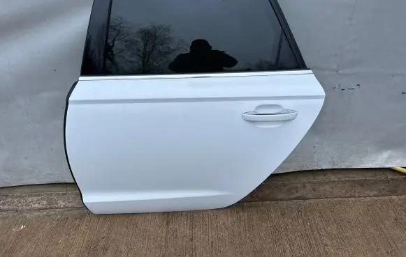 Audi A6 S6 C7 4G Rear door 4G9833051