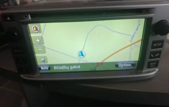 Radio/CD/DVD/GPS head unit