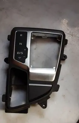 Audi Q7 4M Gear shift selector indicator 4M1713111F