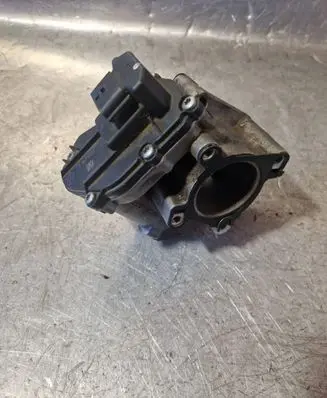 Nissan Qashqai EGR valve 8200796674 H8200987088 A2C53217899