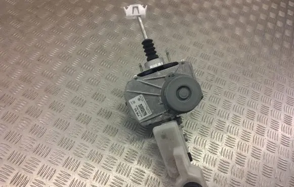 Volkswagen ID.3 Brake booster 1EC614105S