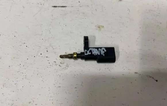 Coolant temperature sensor