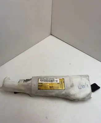 Toyota Auris E210 Seat airbag TG11C01001