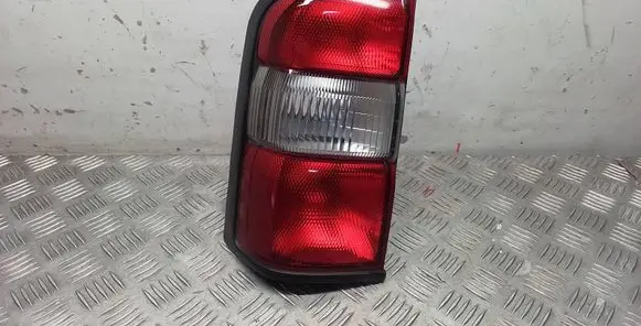 Nissan Patrol Y61 Rear/tail lights 