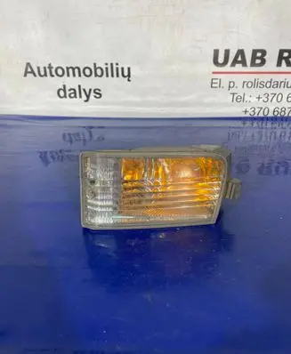 Front indicator light