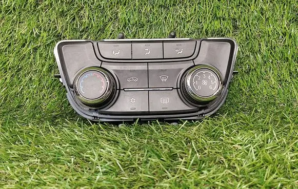 Opel Zafira C Climate control unit 20765753 A253374862