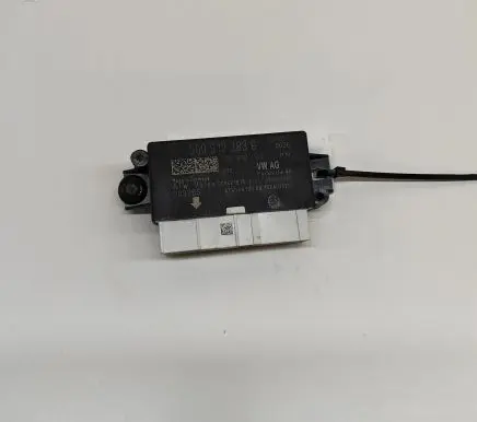 Skoda Superb B8 (3V) Parking PDC control unit/module 5Q0919283G 5Q0919283
