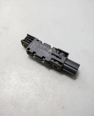 Audi A3 S3 8P Airbag deployment crash/impact sensor 4B0959643D 021006