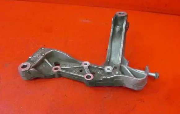 Volkswagen Golf VI Front lower control arm/wishbone 1K0199295E