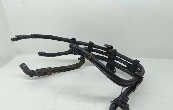 Volkswagen PASSAT B5.5 Engine coolant pipe/hose 038121065BH CZSA3