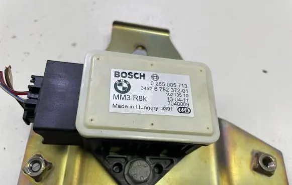 BMW 3 E90 E91 ESP acceleration yaw rate sensor 6782372 0265005713