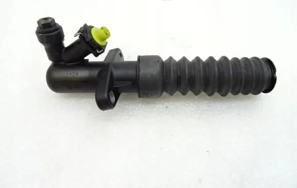 Clutch slave cylinder