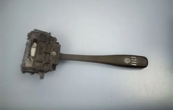 Nissan Maxima Wiper control stalk 7535