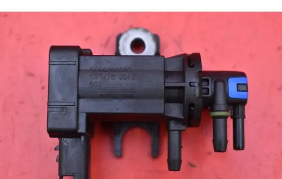 Peugeot 508 RXH Vacuum valve 9808206880
