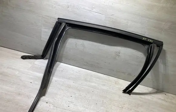 Mini Clubman F54 Rubber seal rear door 7344166