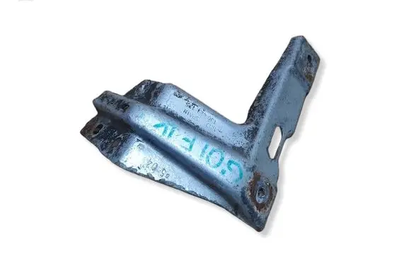 Volkswagen Golf IV Fender mounting bracket 1J0821135