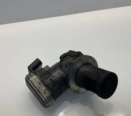 Mercedes-Benz E W211 EGR valve A6461400760 6461400760