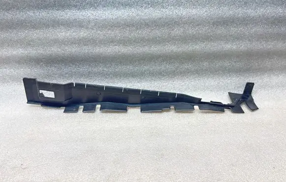 Audi Q3 F3 Intercooler air guide/duct channel 83A121331