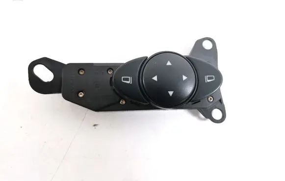 Mercedes-Benz E W211 Wing mirror switch A2118202110