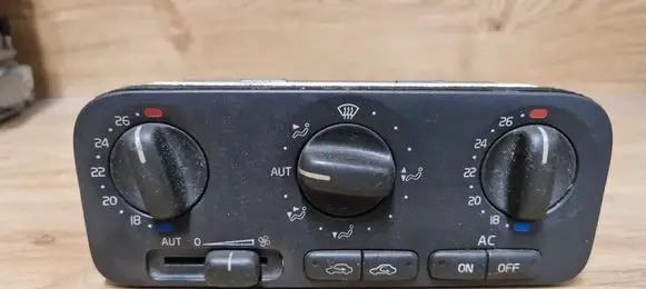 Volvo S70 V70 V70 XC Climate control unit 9171594