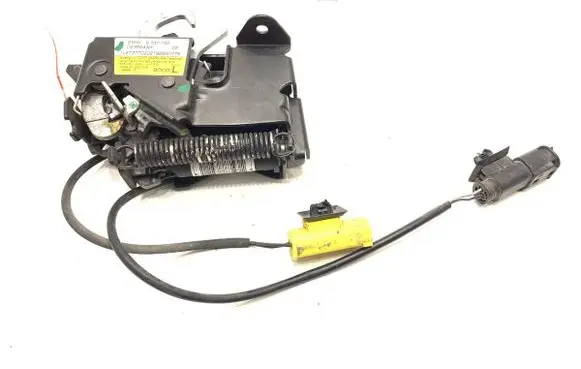 BMW X2 F39 Engine bonnet/hood lock/catch 8737702