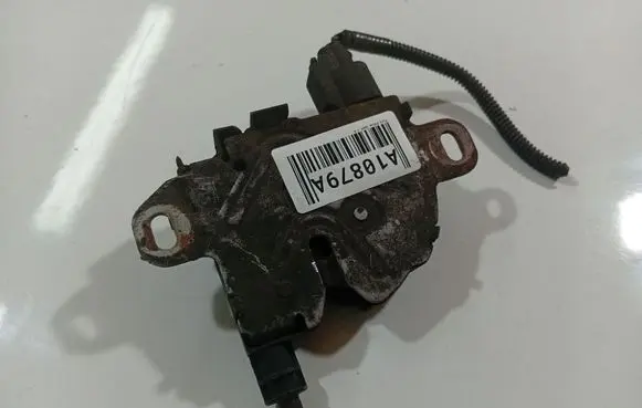 Ford Focus Tailgate/trunk/boot lock/catch/latch