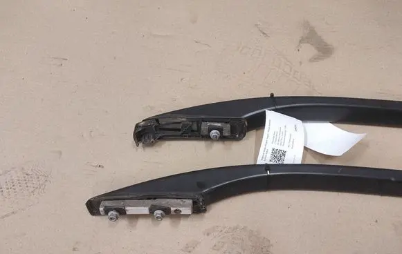 Mercedes-Benz C W203 Roof bar rail