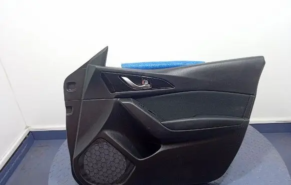 Mazda 3 II Door card panel trim set 