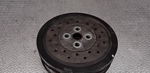 Opel Zafira C Crankshaft pulley