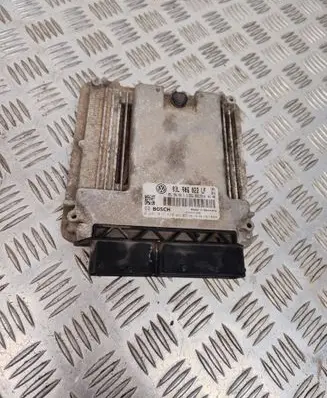 Volkswagen Golf VI Engine control unit/module 03L906022LF