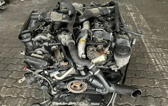 Mercedes-Benz R W251 Engine OM642950