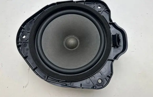 Audi A3 S3 8V Rear door speaker 8V0035411