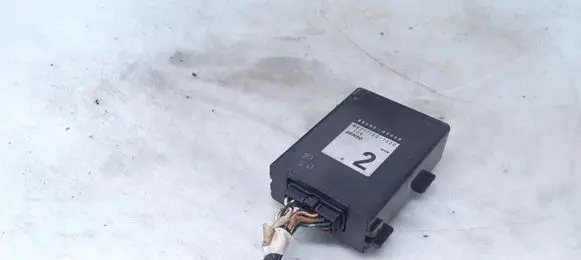 Toyota Avensis T220 Air conditioning/heating control unit 8865005060 MB2771001400