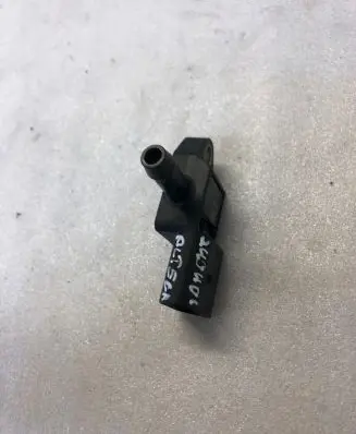 Seat Ateca Exhaust gas pressure sensor 04l906051j