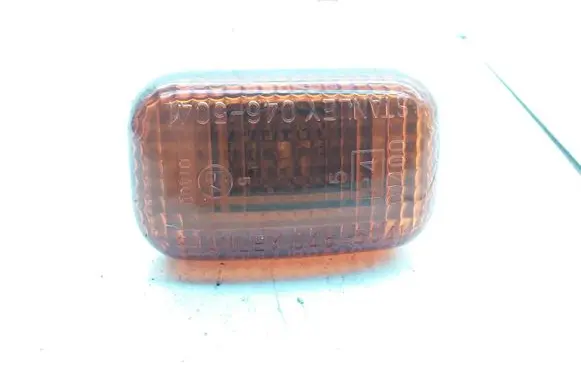 Opel Frontera B Front fender indicator light W5W4596 0465041