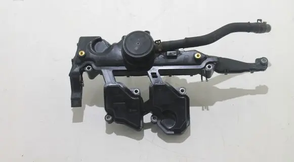 Renault Trafic II (X83) Oil breather separator 8200673395