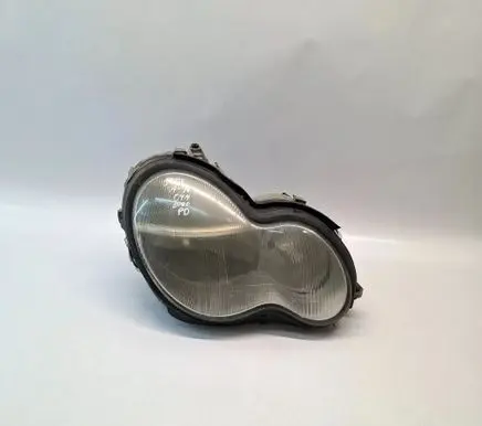 Mercedes-Benz C W203 Headlight/headlamp A2038200261