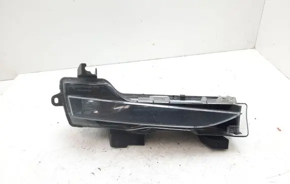 Tesla Model 3 Front fog light 107739600D