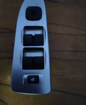 Mazda Premacy Electric window control switch C8HD172 1081D4 BJOE66600