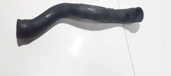 BMW 5 E39 Engine coolant pipe/hose