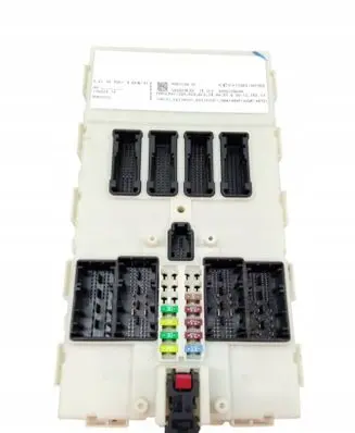 BMW 1 F20 F21 Fuse box set 9381104