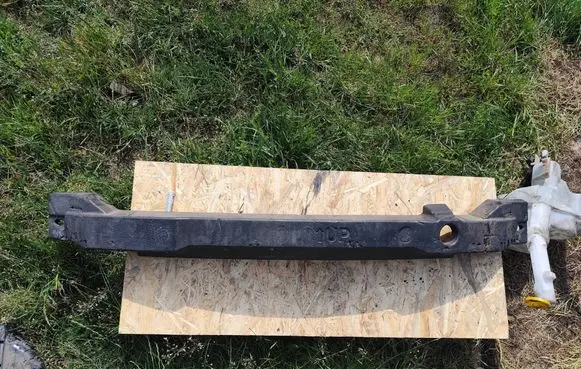 Mazda 3 II Front bumper foam support bar BBR650111
