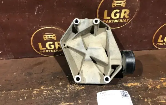 Opel Vectra C Engine mounting bracket 55187676