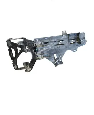 BMW 5 F10 F11 Headlight/headlamp mounting bracket 7200793