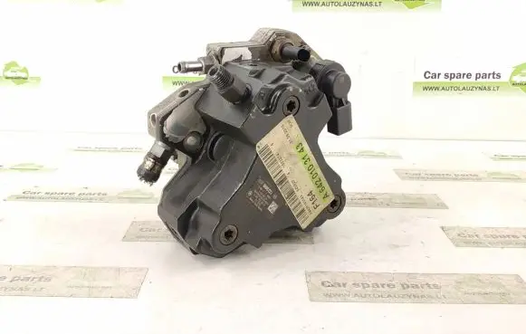 Mercedes-Benz ML W164 Fuel injection high pressure pump A6420103143 6420103143